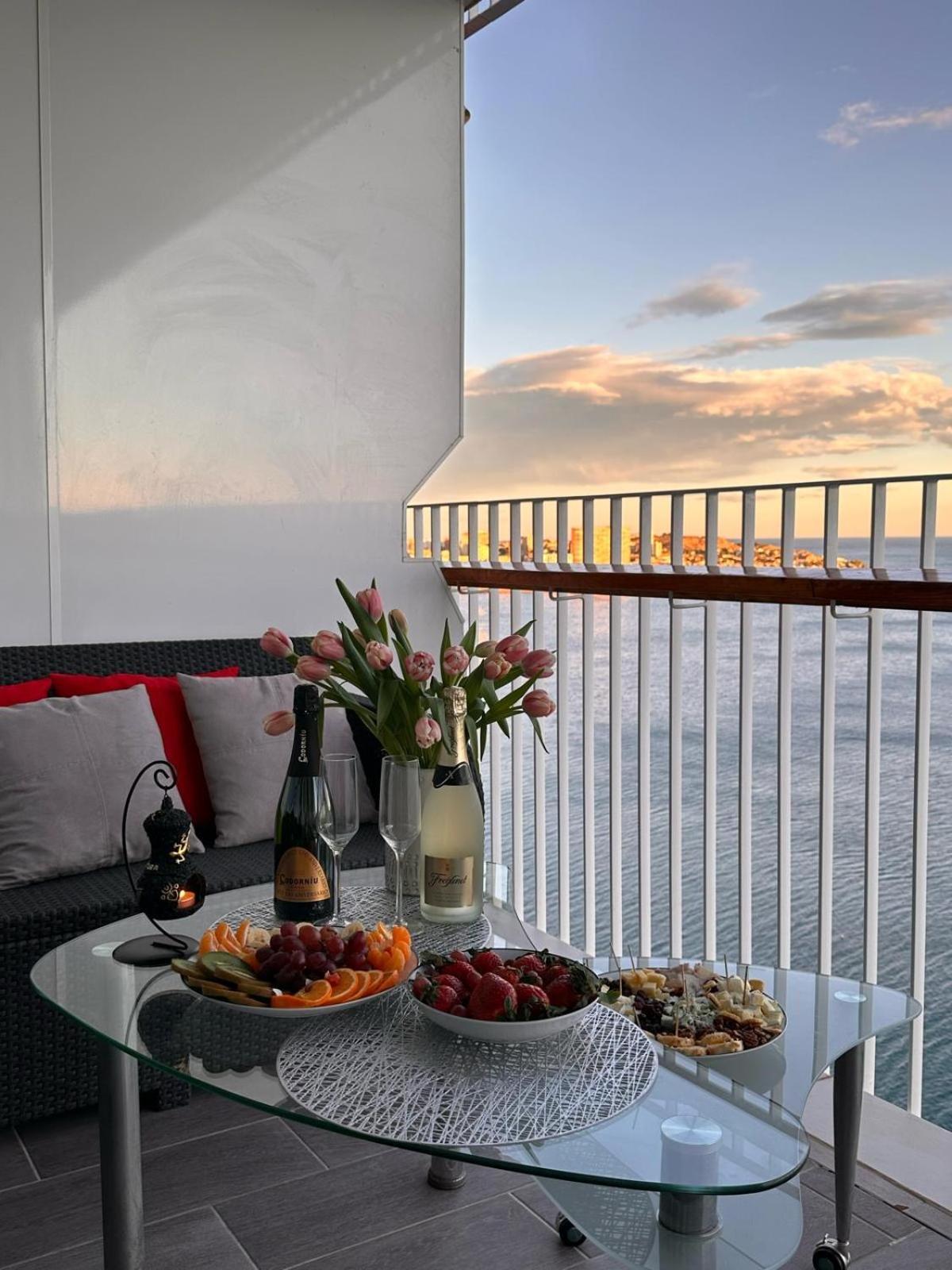 Excellent View Julia Apartment Alicante Bagian luar foto