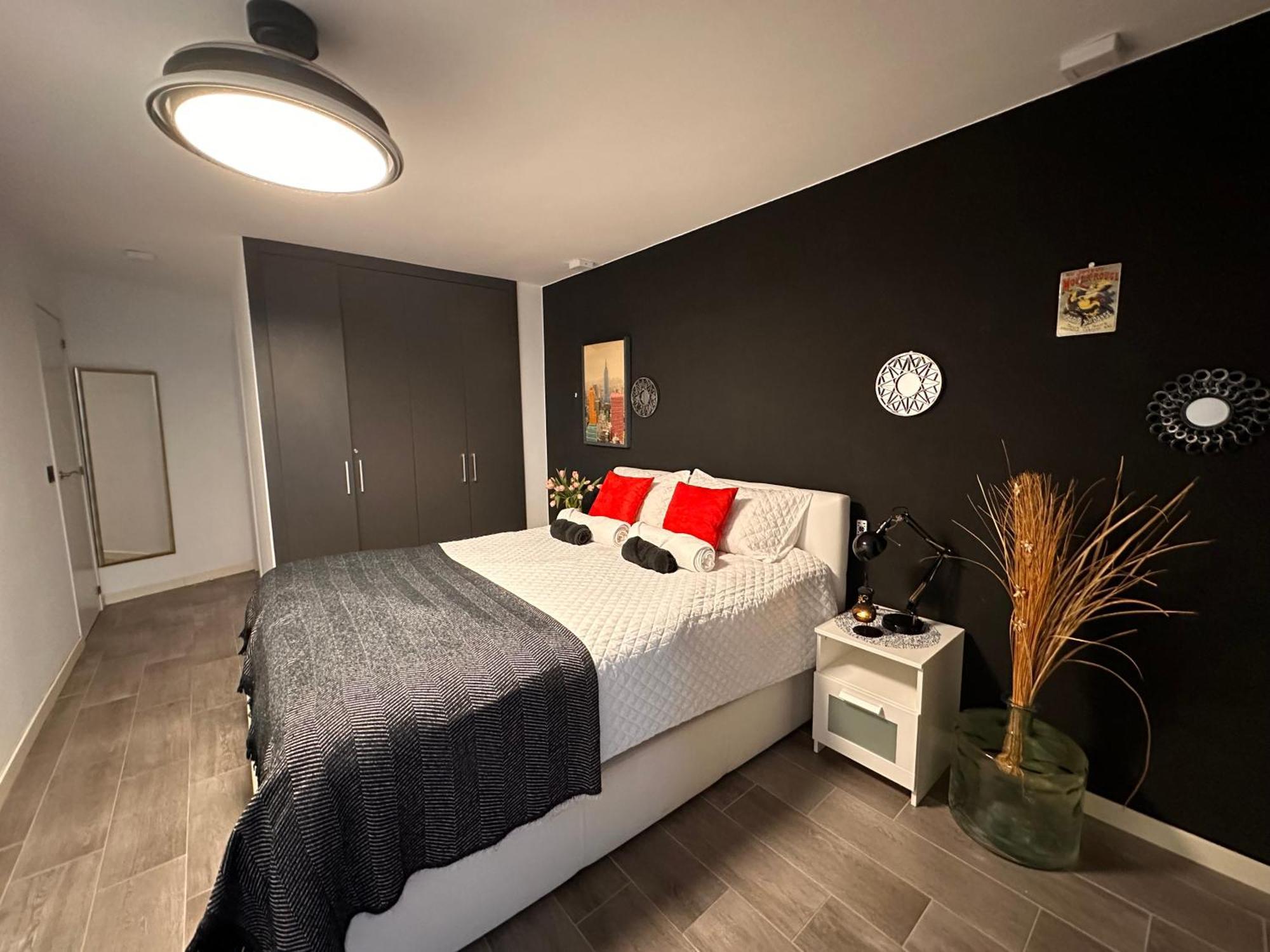 Excellent View Julia Apartment Alicante Bagian luar foto