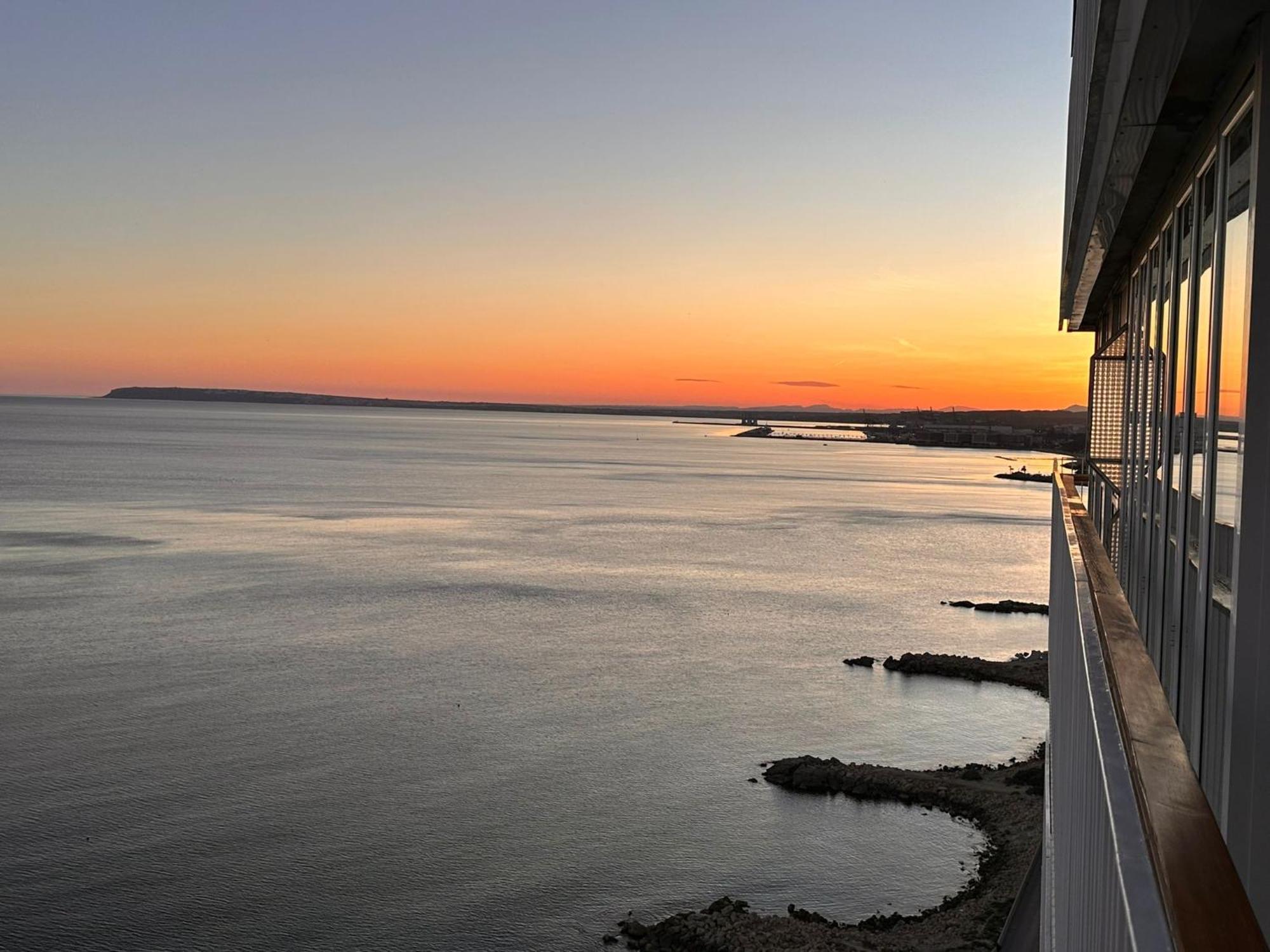 Excellent View Julia Apartment Alicante Bagian luar foto